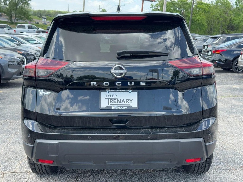 2024 Nissan Rogue FWD S