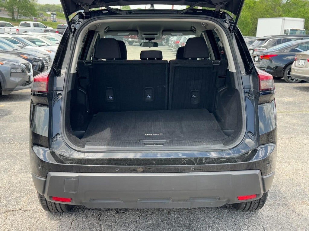 2024 Nissan Rogue FWD S