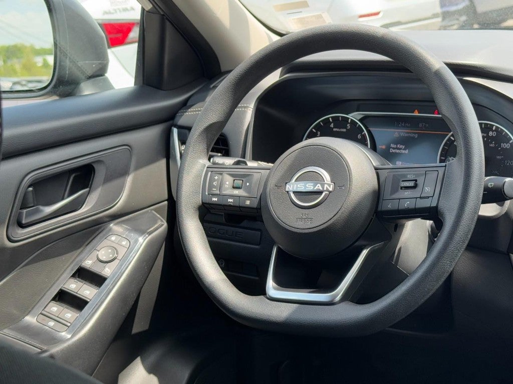 2024 Nissan Rogue FWD S