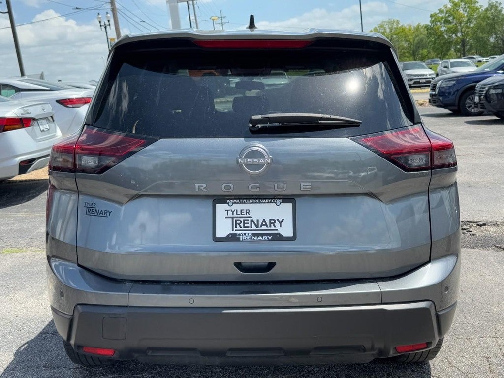 2024 Nissan Rogue FWD S
