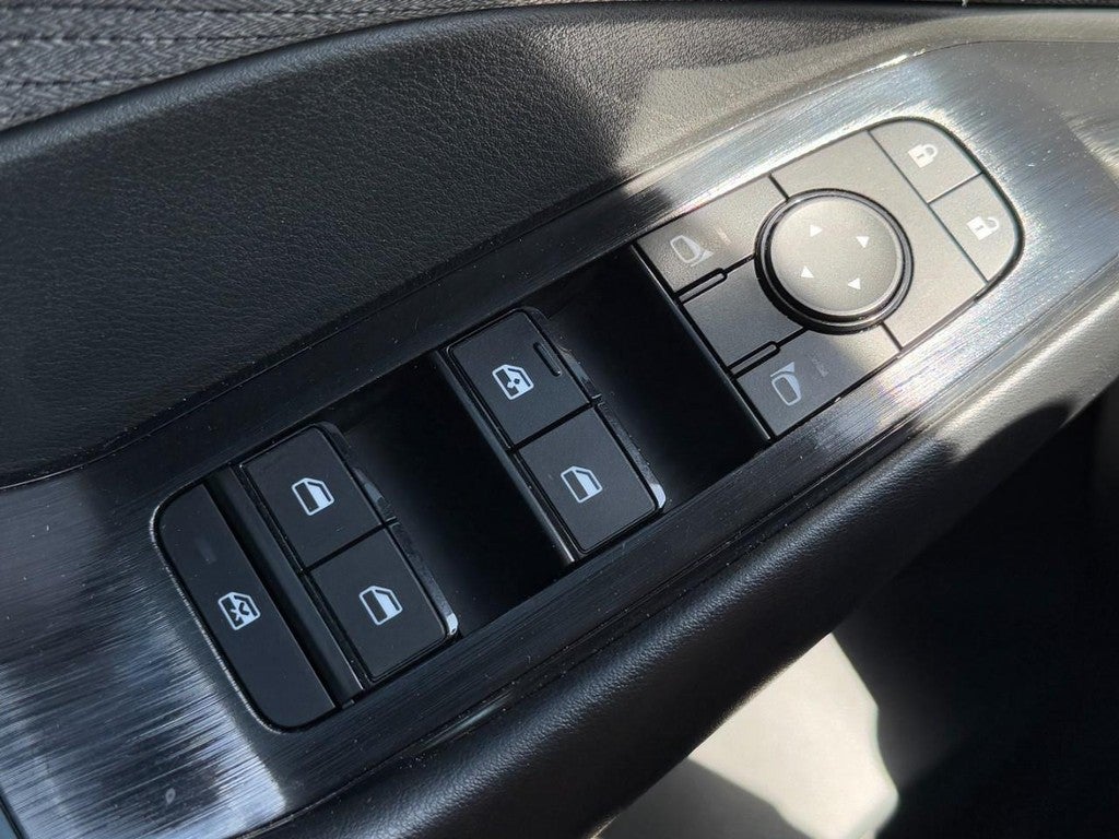 2023 Nissan Rogue FWD S