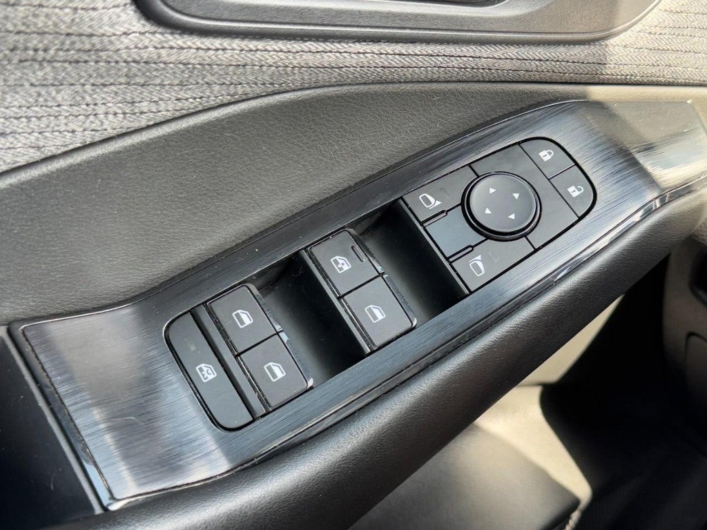 2023 Nissan Rogue AWD S