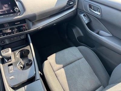 2024 Nissan Rogue FWD SV