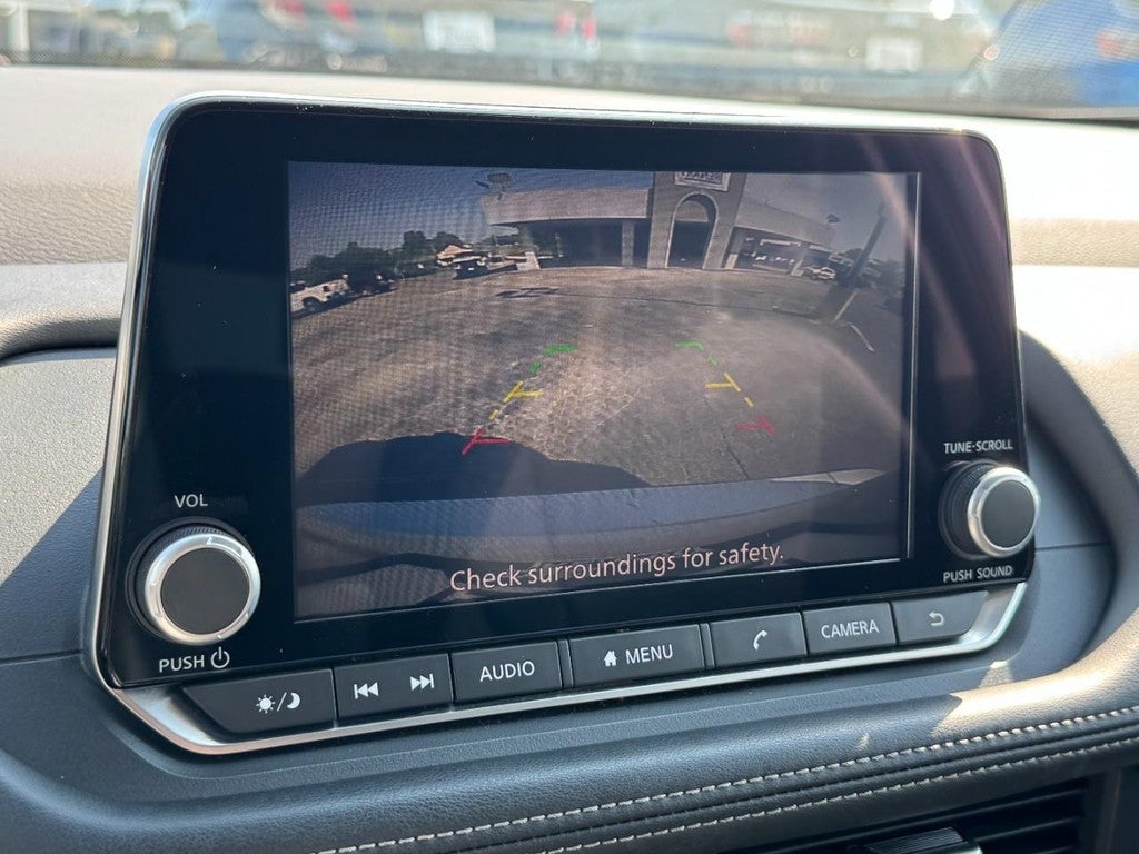 2024 Nissan Rogue FWD SV