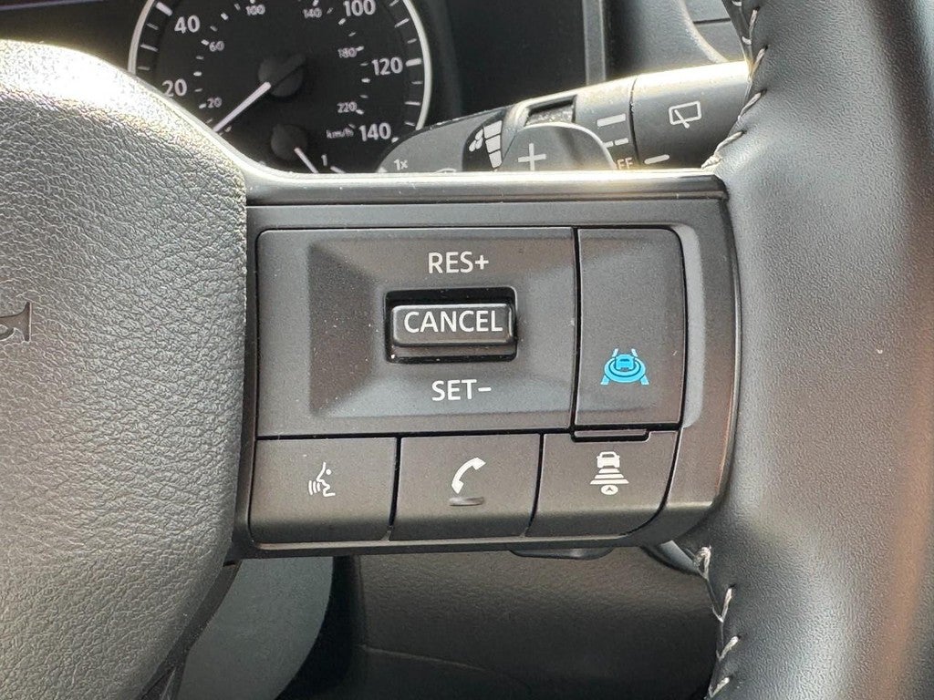 2025 Nissan Rogue FWD SV