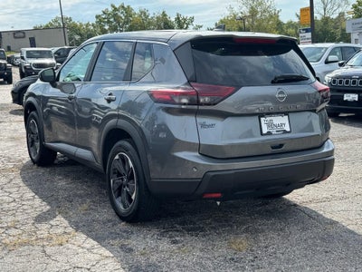 2025 Nissan Rogue FWD SV