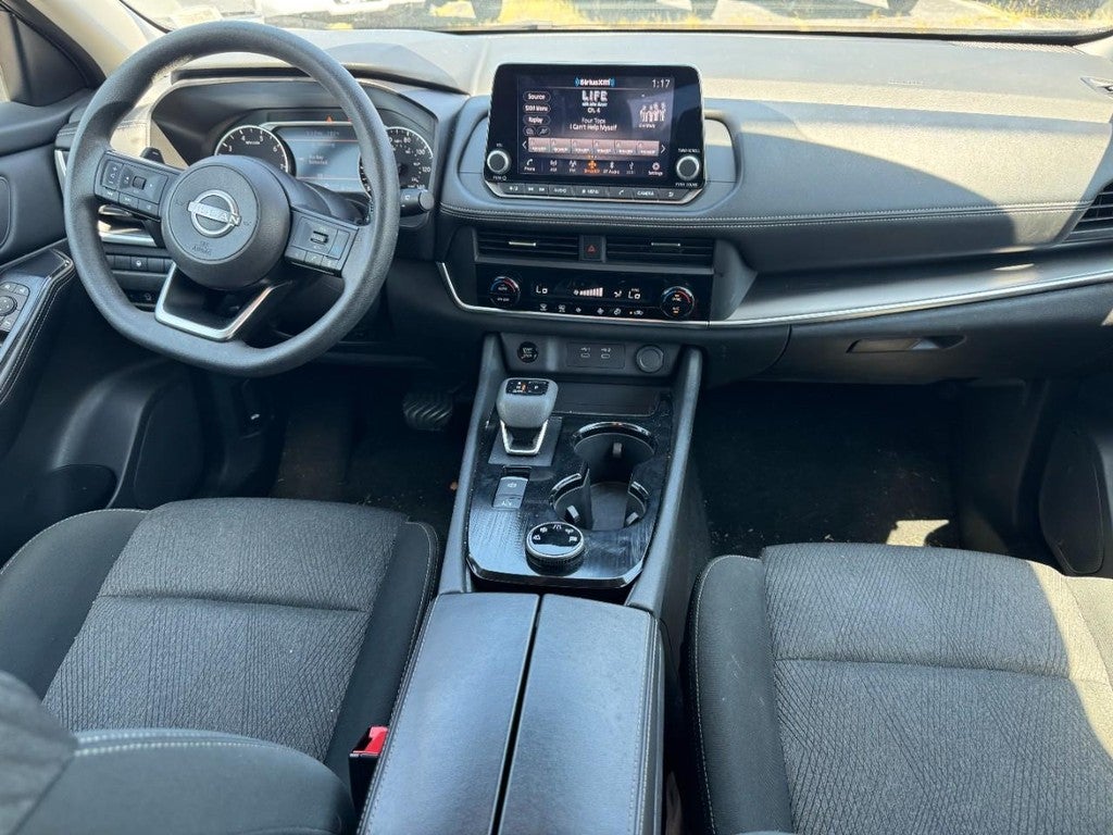 2024 Nissan Rogue AWD SV