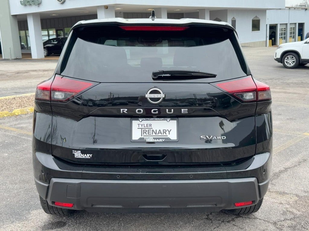 2024 Nissan Rogue AWD SV