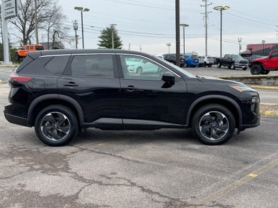 2024 Nissan Rogue AWD SV