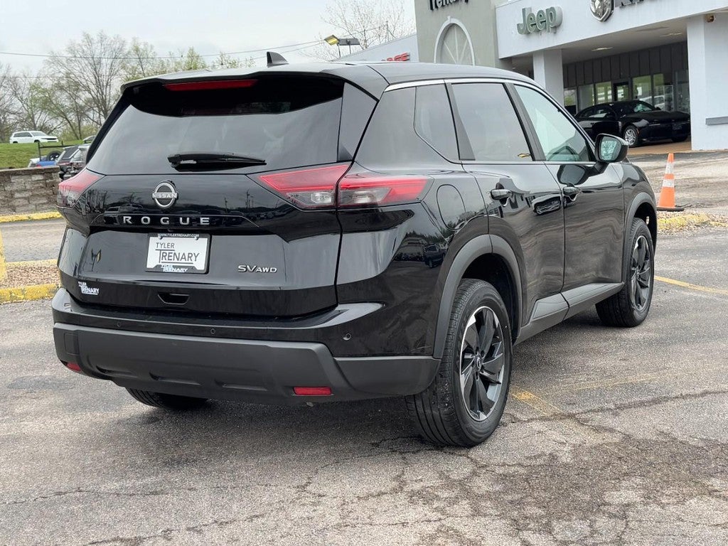 2024 Nissan Rogue AWD SV
