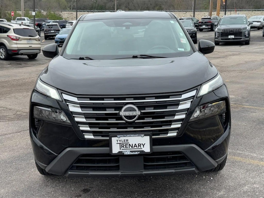 2024 Nissan Rogue AWD SV