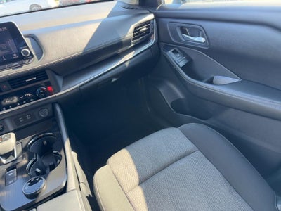 2025 Nissan Rogue AWD SV