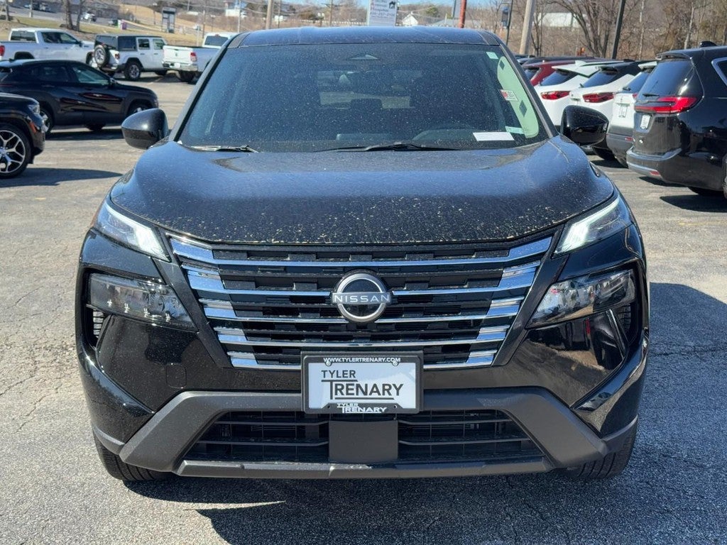 2025 Nissan Rogue AWD SV
