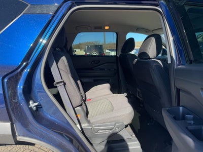 2025 Nissan Pathfinder SV 2WD