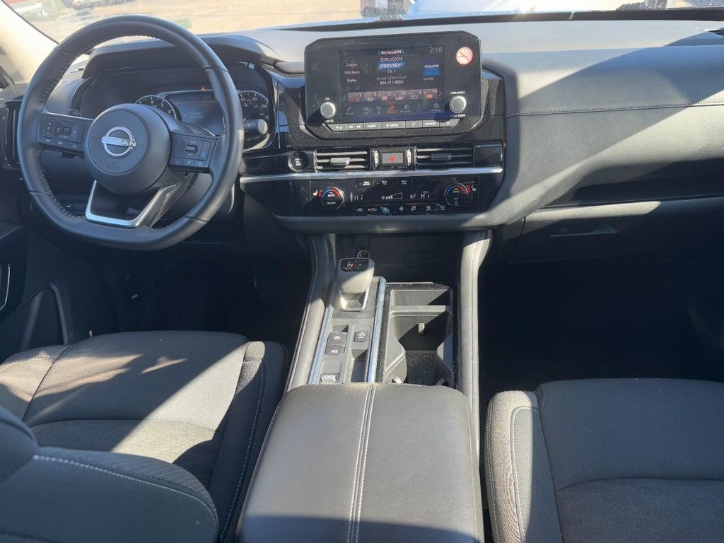 2025 Nissan Pathfinder SV 2WD