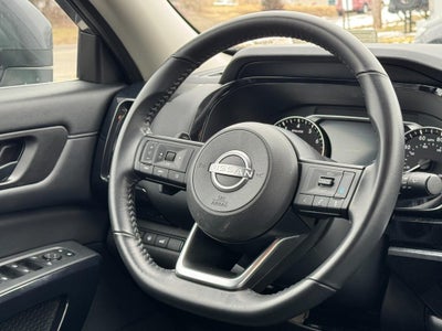 2025 Nissan Pathfinder SV 4WD