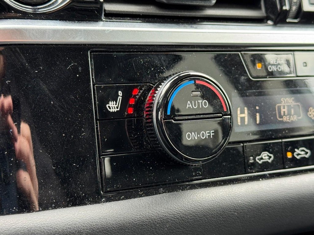 2025 Nissan Pathfinder SV 4WD