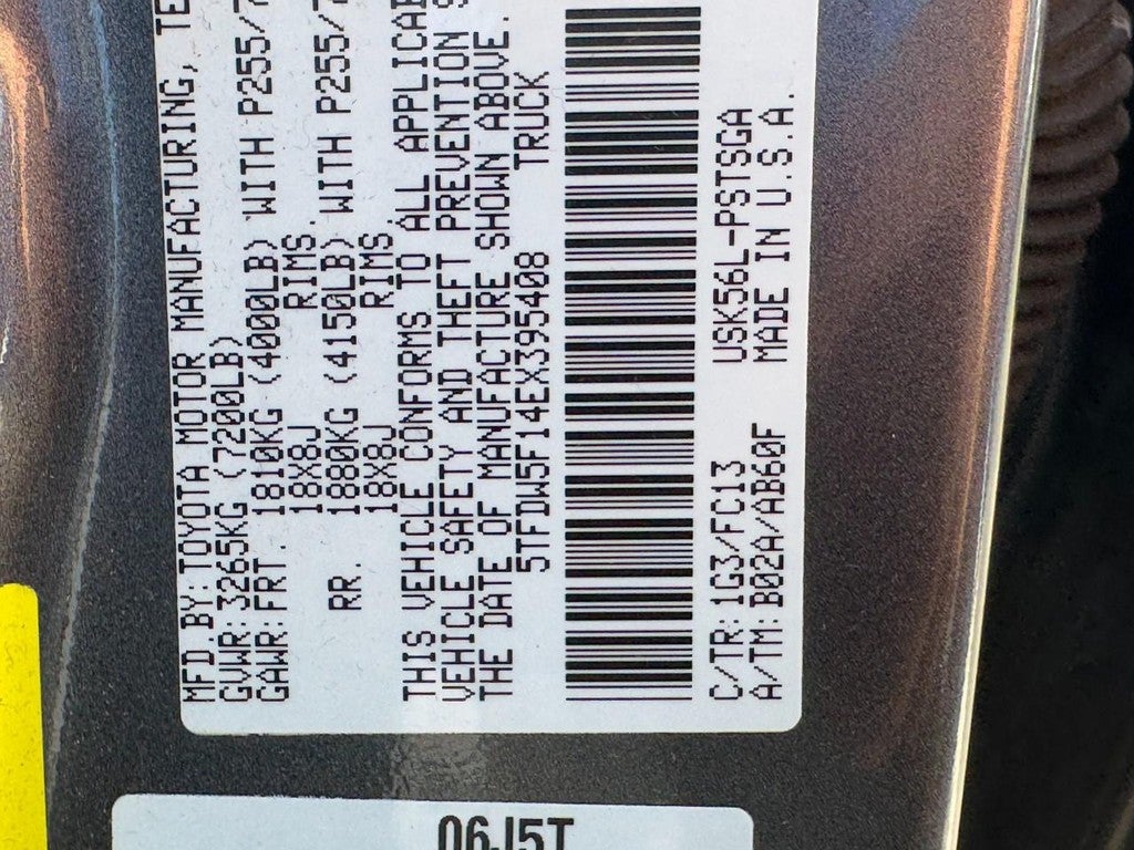 2014 Toyota Tundra 4WD Truck CrewMax 5.7L FFV V8 6-Spd AT SR5 (Natl)
