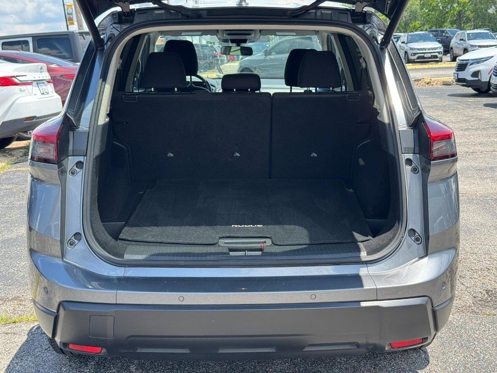 2024 Nissan Rogue AWD SV
