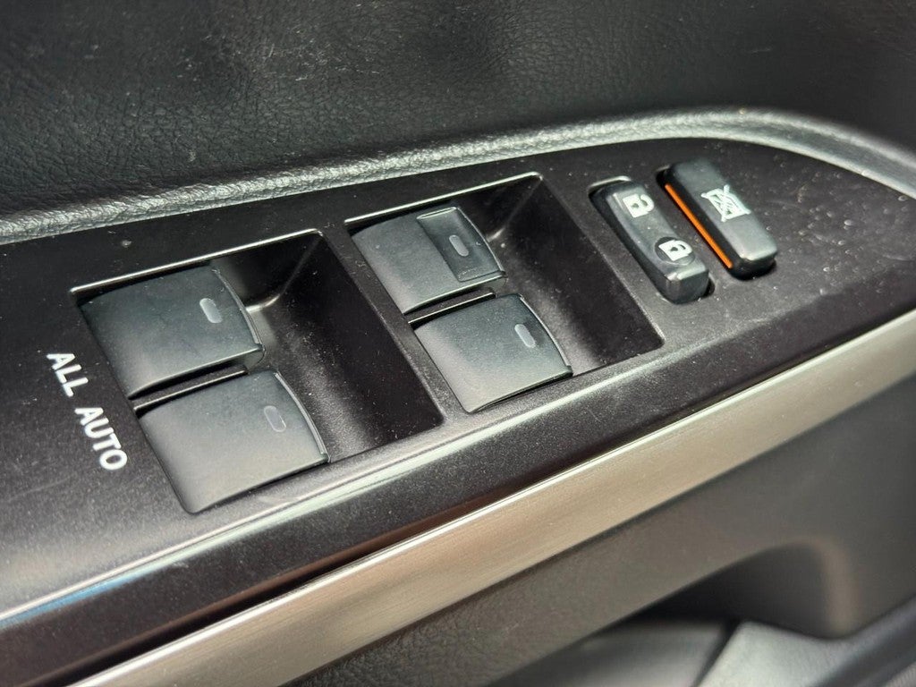 2018 Toyota Land Cruiser 4WD (Natl)