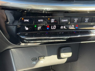 2024 Buick Encore GX AWD 4dr Avenir