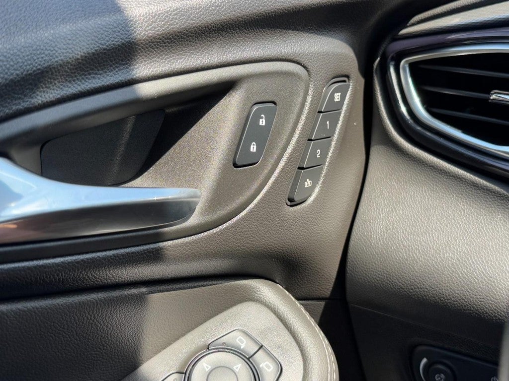 2023 Buick Encore GX AWD 4dr Essence