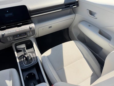 2025 Hyundai Kona SEL FWD