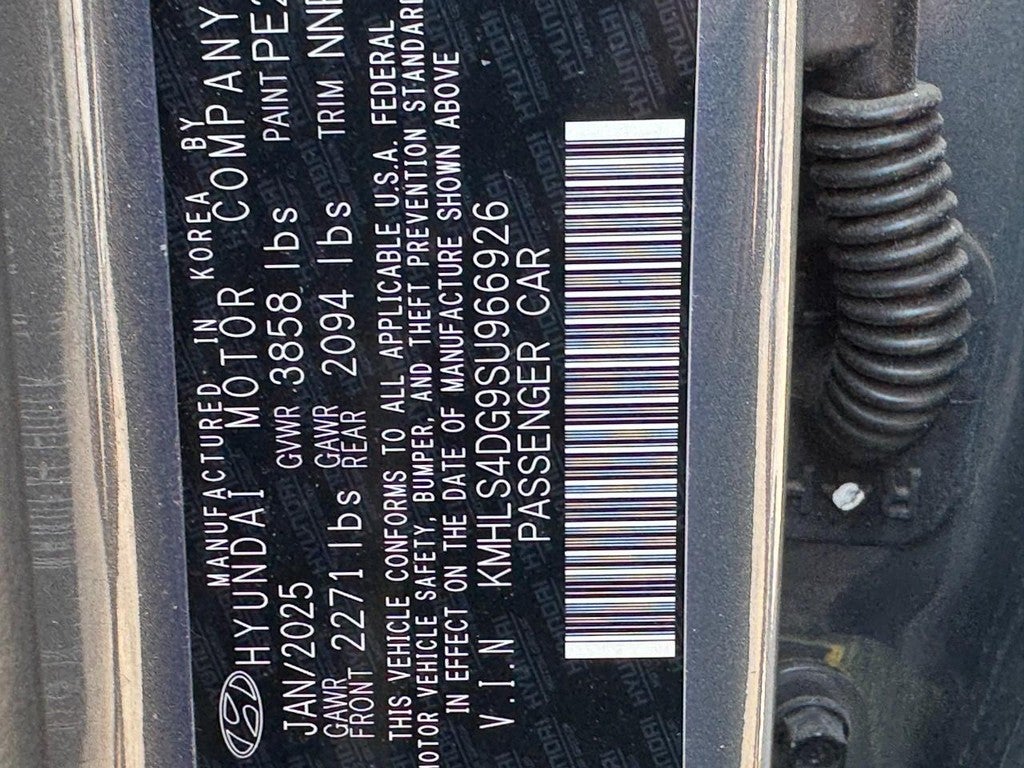2025 Hyundai Elantra SEL Convenience IVT