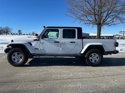 2021 Jeep Gladiator Sport