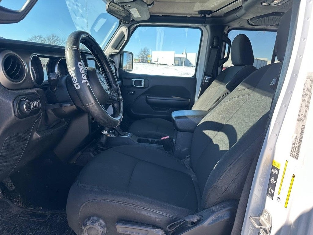 2021 Jeep Gladiator Sport