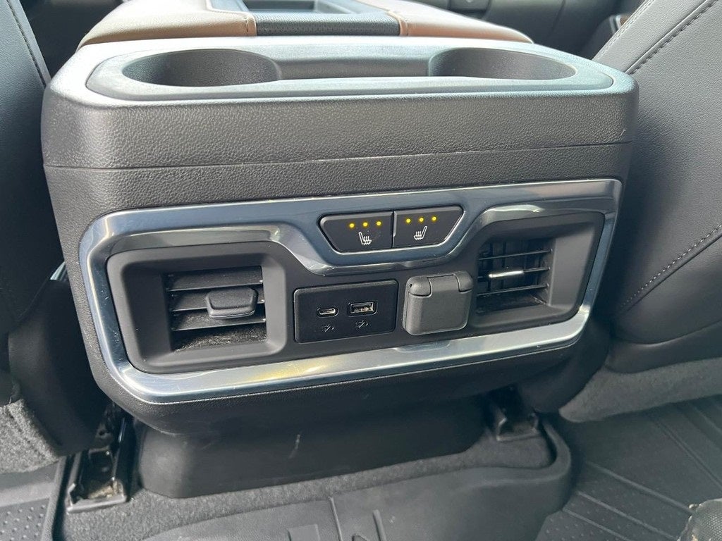 2022 Chevrolet Silverado 3500HD High Country