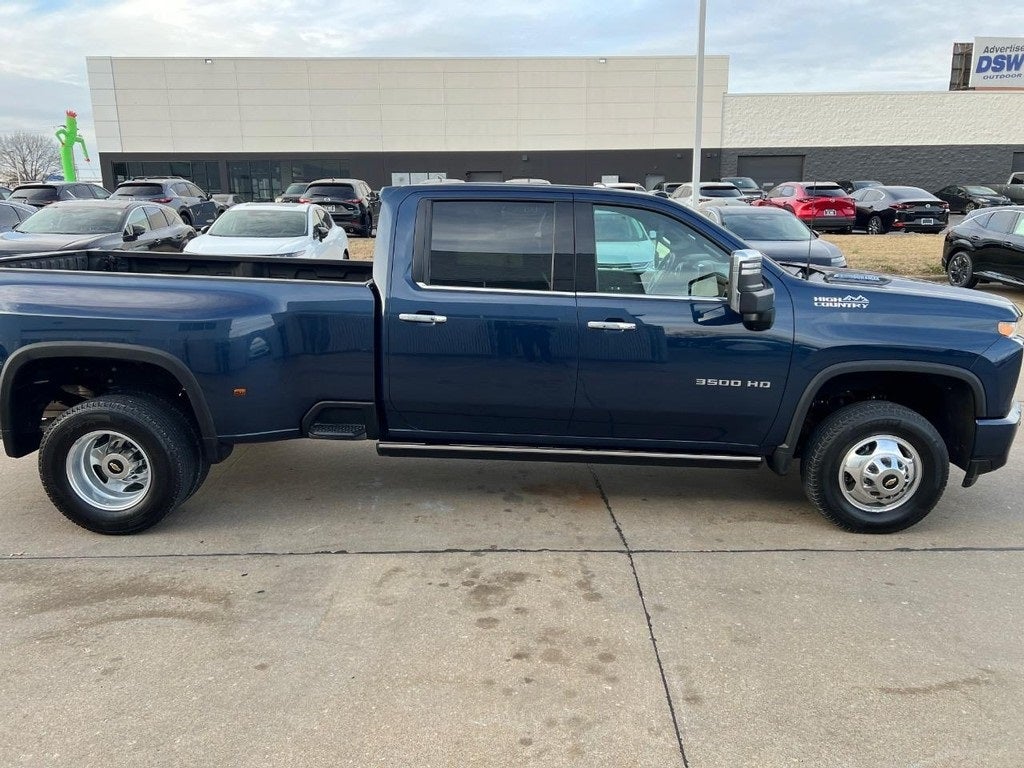2022 Chevrolet Silverado 3500HD High Country