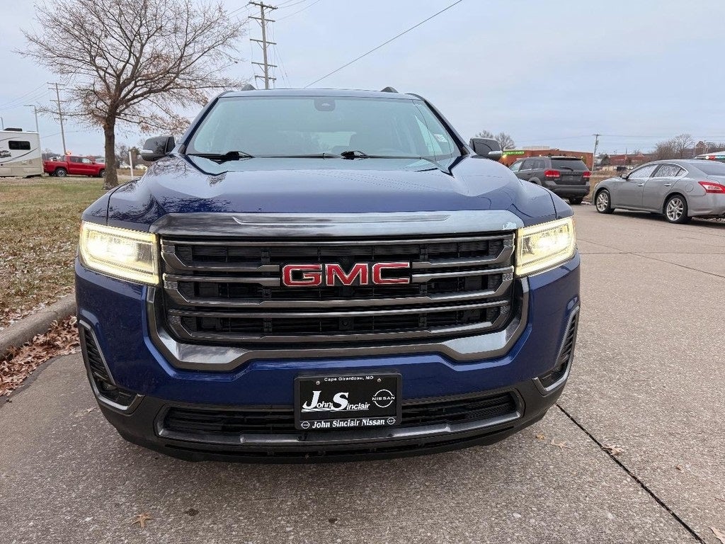 2023 GMC Acadia AT4