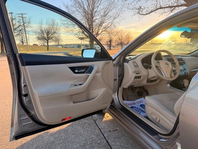 2014 Nissan Altima 2.5 SV