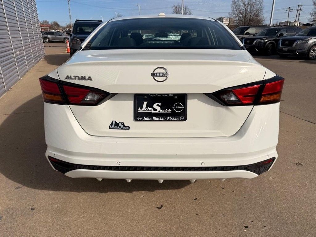 2025 Nissan Altima 2.5 SV