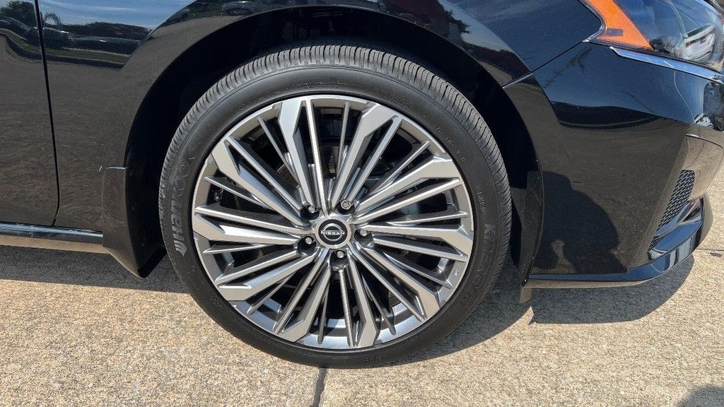 2024 Nissan Altima 2.5 SL