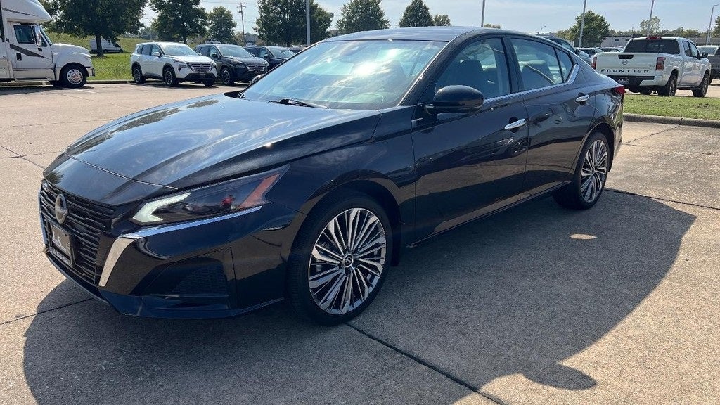 2024 Nissan Altima 2.5 SL