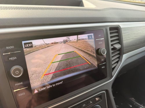 2021 Volkswagen Atlas 3.6L V6 SE w/Technology