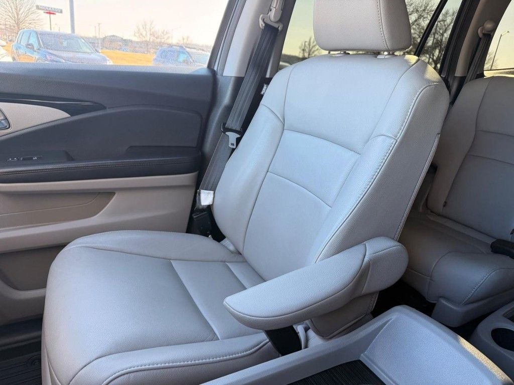 2020 Honda Pilot Touring 7 Passenger