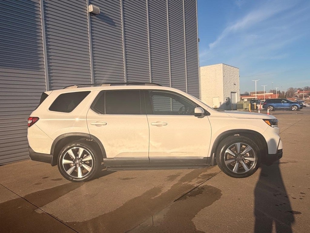 2023 Honda Pilot Elite