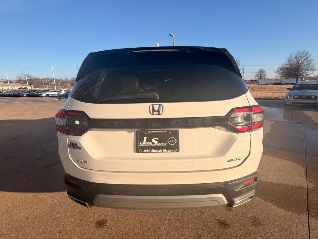 2023 Honda Pilot Elite