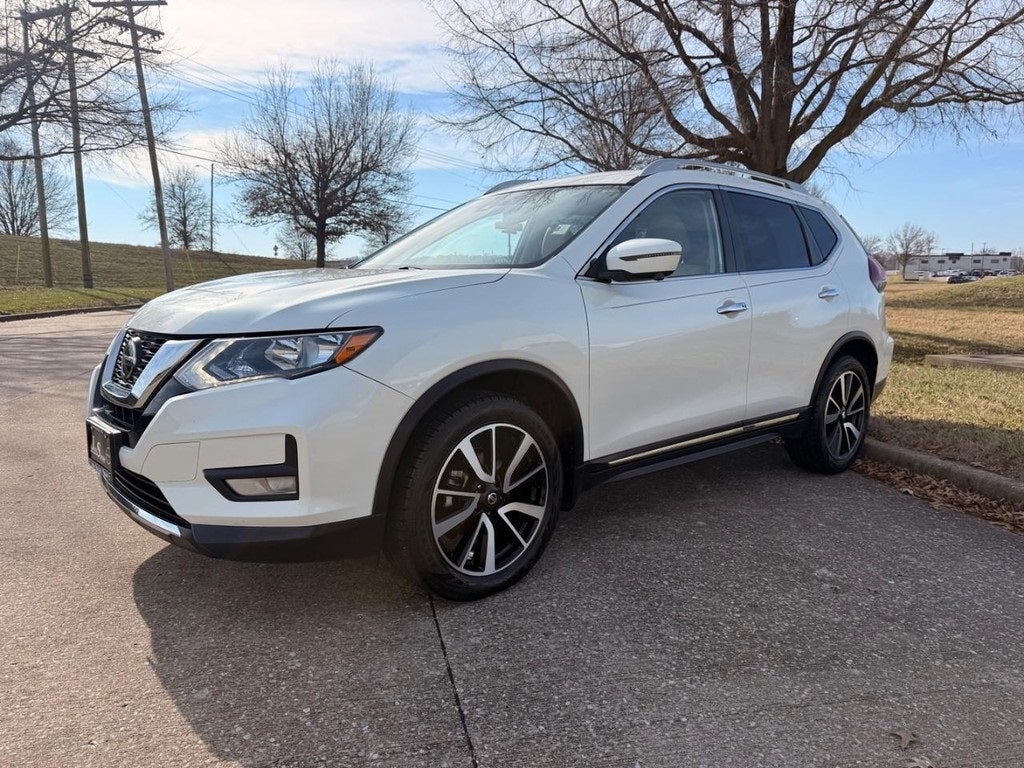 2020 Nissan Rogue SL
