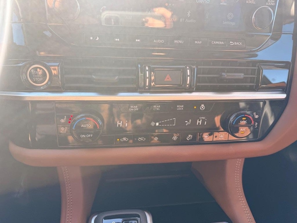 2024 Nissan Pathfinder Platinum