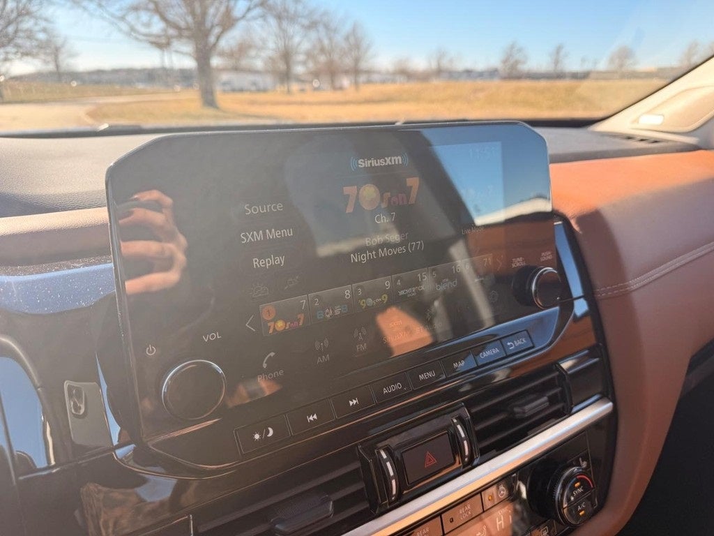 2024 Nissan Pathfinder Platinum