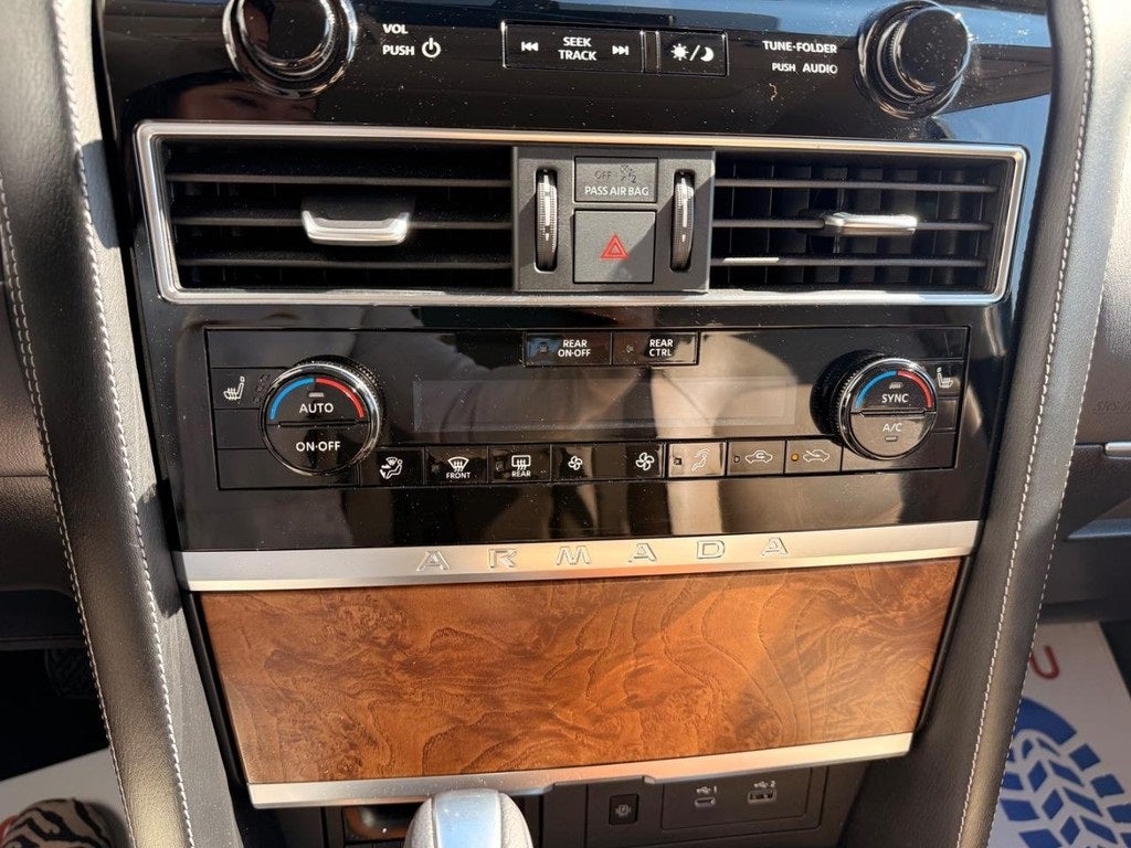 2024 Nissan Armada SL