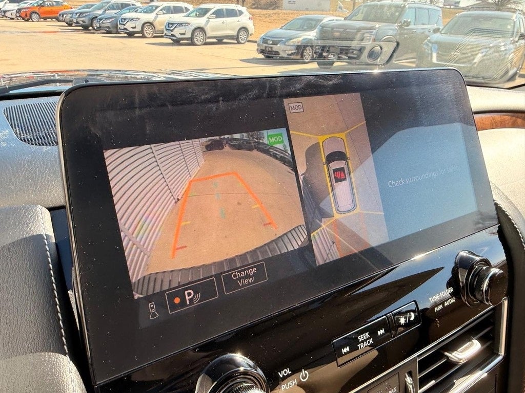 2024 Nissan Armada SL