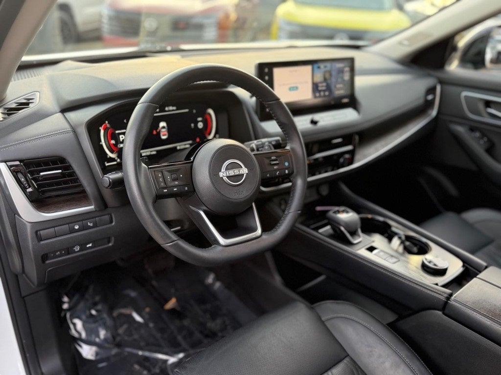 2024 Nissan Rogue Platinum