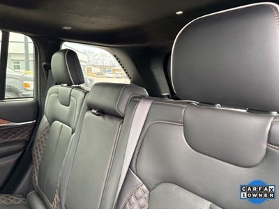 2022 Jeep Grand Cherokee Summit