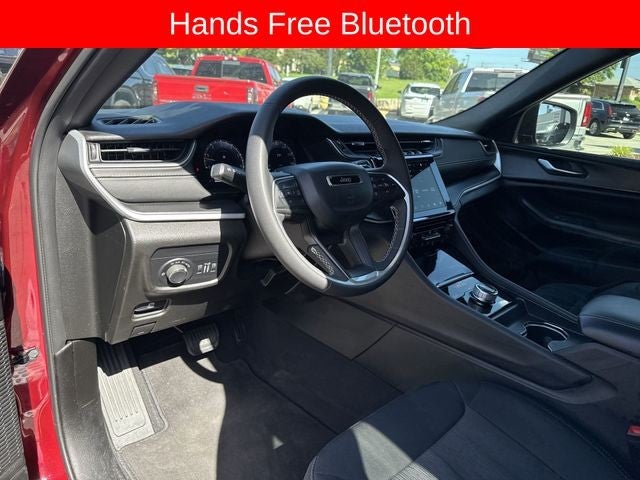 2024 Jeep Grand Cherokee L Laredo X 4x2