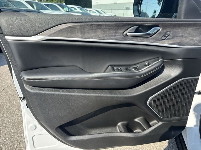 2026 Jeep Grand Cherokee L Limited 4x4